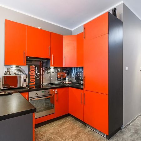 P&O Serviced Apartments Goclaw Варшава Экстерьер фото